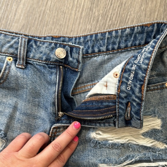 Wild Fable High Waist Distressed Denim Jean Shorts Size 0 - Picture 4 of 6